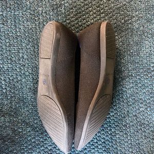 Rothy’s black size 7 pointed toe flats